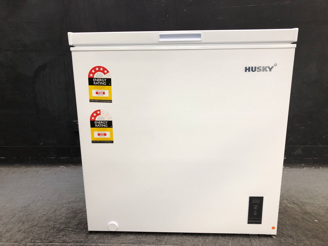 husky 198l chest freezer